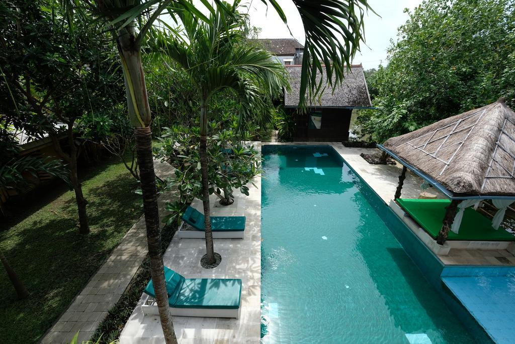 Hotel Easy Surf Dacha Canggu Exteriér fotografie